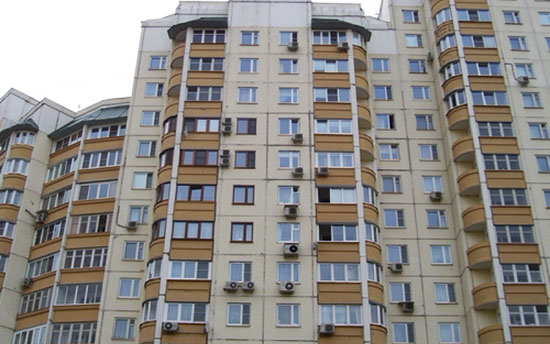 Остекление балкона в доме серии П 111М Электрогорск