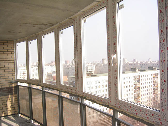 Недорогое остекление общего балкона Электрогорск